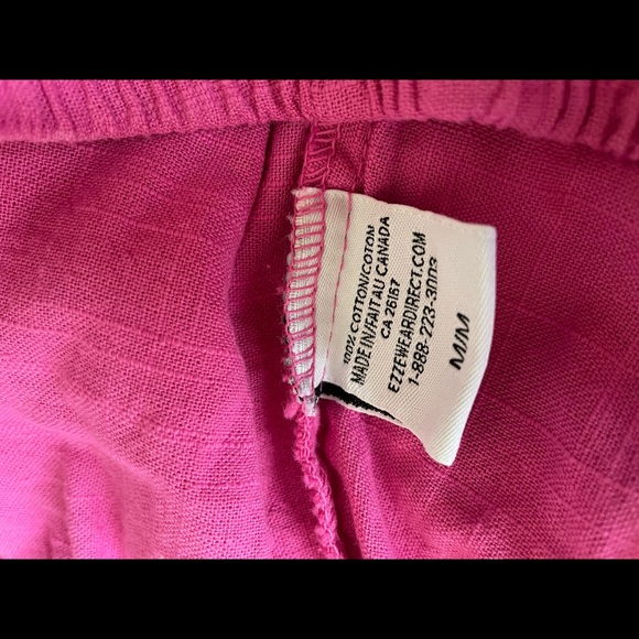 Made in Canada. 100 percent cotton. - Picture 5 of 6